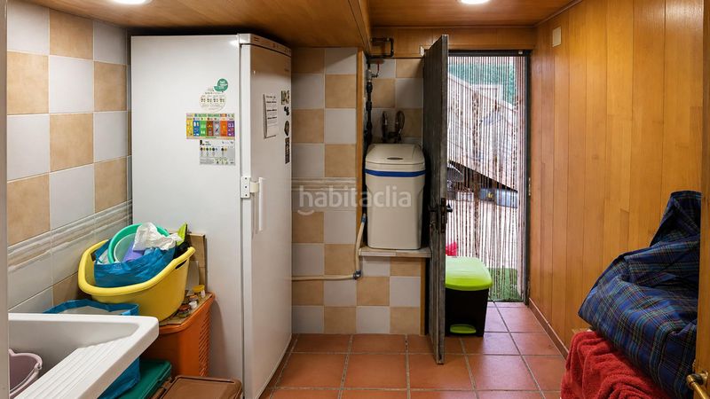 Foto c102a975-b551-41cc-806d-2fa75b7354df. Xalet amb calefacció aparcament piscina a Vacarisses
