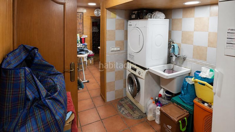Foto e3e27477-6b13-4d0c-a6c9-3576b96b4a00. Xalet amb calefacció aparcament piscina a Vacarisses