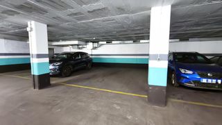 Affitto Posto auto in De clara campoamor 2. Ocasión única en can roca! amplia plaza de parking doble