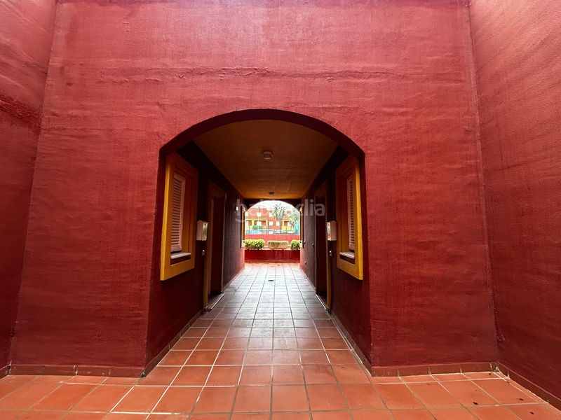 Foto 0c7a995c-0693-4400-b481-b624fde83bc6. Dúplex se vende dúplex 2º linea de playa en costa ballena en Rota