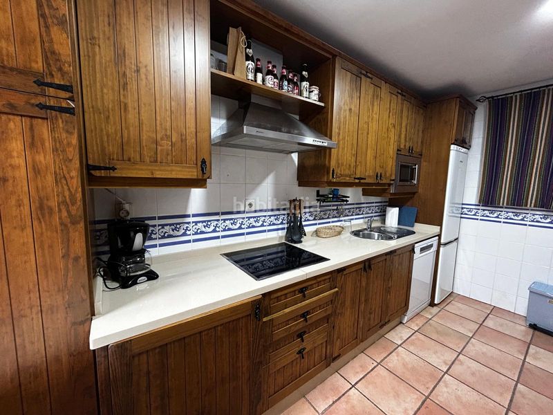 Foto d3c42237-6afd-48ce-875a-7f1ca8493403. Dúplex se vende dúplex 2º linea de playa en costa ballena en Rota