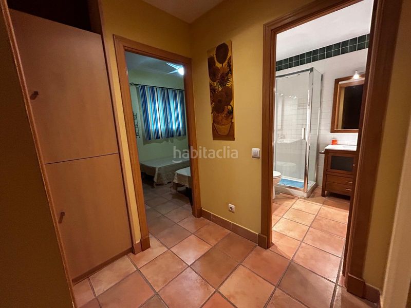 Foto d9575f65-f014-4e7c-8b5b-18a601271016. Dúplex se vende dúplex 2º linea de playa en costa ballena en Rota