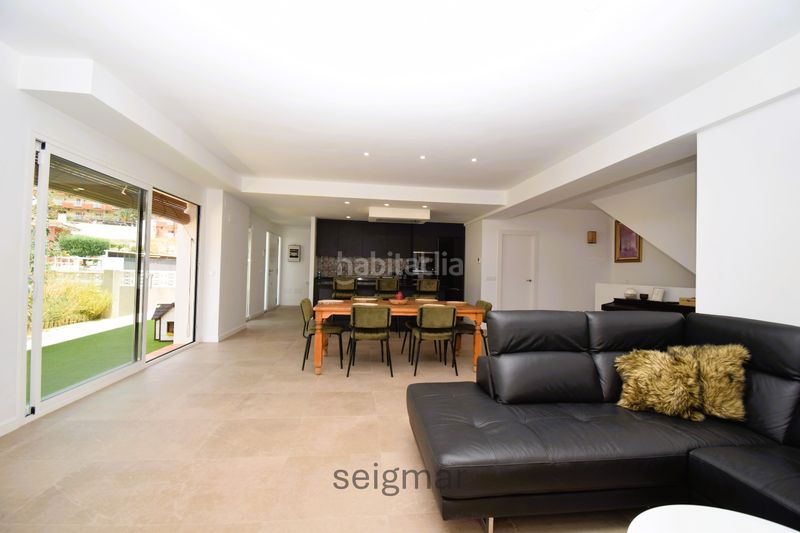 Foto 0a478b2c-29da-4098-be59-b643a691efc4. Xalet amb calefacció aparcament piscina a Foietes Benidorm