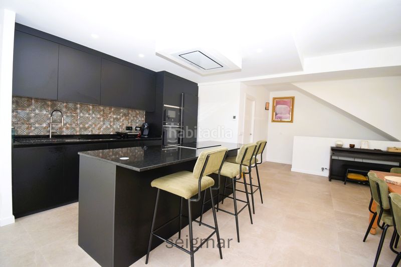 Foto 0fb104f5-d3d6-447e-b889-0ab5f47f894a. Xalet amb calefacció aparcament piscina a Foietes Benidorm