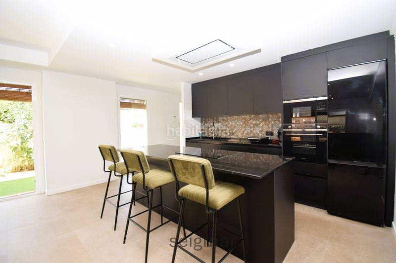 Foto 5727c46c-9264-426e-8223-9f50017ee6e2. Xalet amb calefacció aparcament piscina a Foietes Benidorm