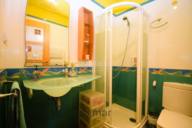Foto bd48f64d-312f-4c20-a4a0-76faae05cacb. Xalet amb xemeneia aparcament piscina a Urbanizaciones Benidorm
