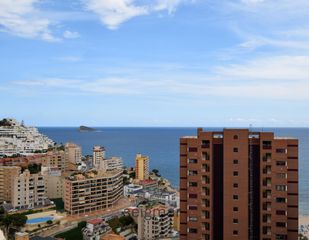 Àtic a Carrer terral 6. Atico con vistas en segunda línea de playa en urbanización con p