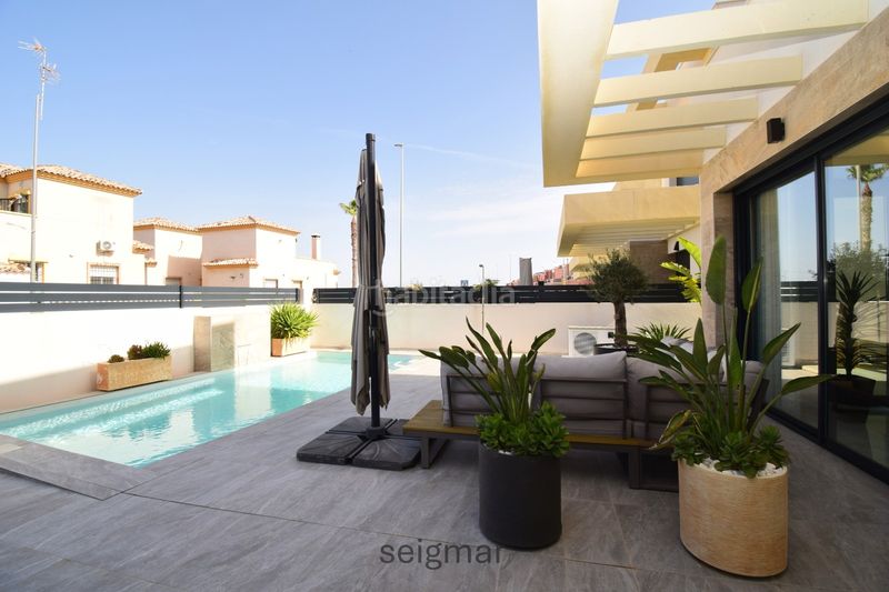 Foto 0bb46dcf-ed71-4f76-97fe-9402456578d8. Xalet amb calefacció aparcament piscina a Montesinos (Los)