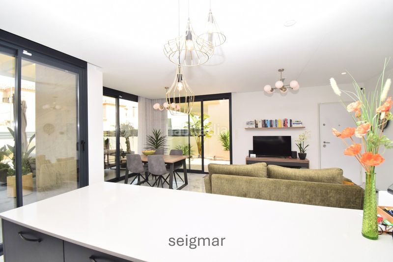 Foto 1366752e-b6e5-49a0-a977-8760542d7392. Xalet amb calefacció aparcament piscina a Montesinos (Los)