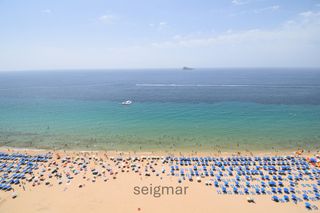 Ático  Avinguda alcoi 17. Enorme ético en primera línea de la playa de levante