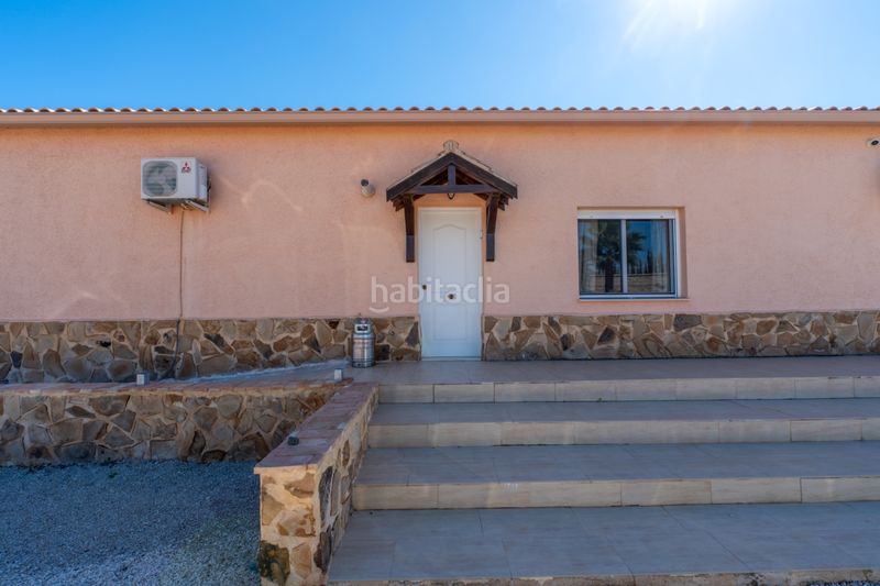 Foto ea927d55-ceef-4ac9-8f49-aa2d4375a6be. Casa amb calefacció aparcament piscina a Albatera