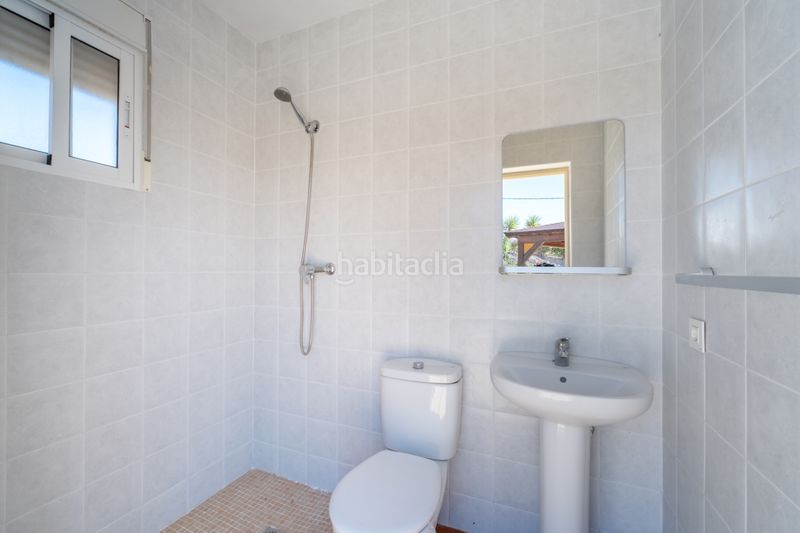 Foto f6177ca5-2de5-4d2b-8cba-ef9161ee5e60. Casa amb calefacció aparcament piscina a Albatera