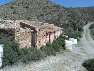 Finca rústica a Pozo Higuera. Venta de fincas rústicas en pozo de la higuera lorca, murcia