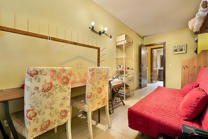 Foto 13b9b956-26c1-44bb-9b10-628df1b8e73e. Pis amb calefacció aparcament a Campos poble Campos