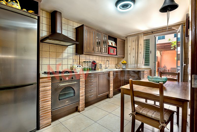 Foto 269be1c4-3d9e-40b1-86de-fd0496782bb2. Pis amb calefacció aparcament a Campos poble Campos