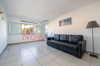 Etagenwohnung  Passeig colón