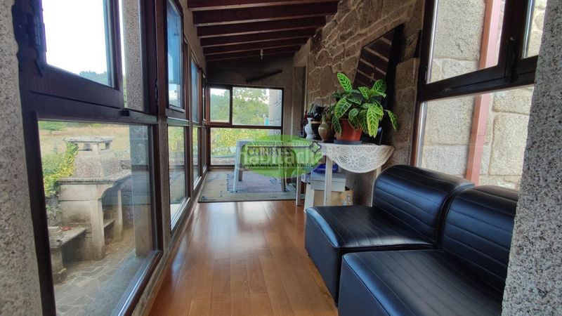 Foto 45ea2d16-8de1-4ba9-929c-e53c878d29e6. Casa a Vilamarín