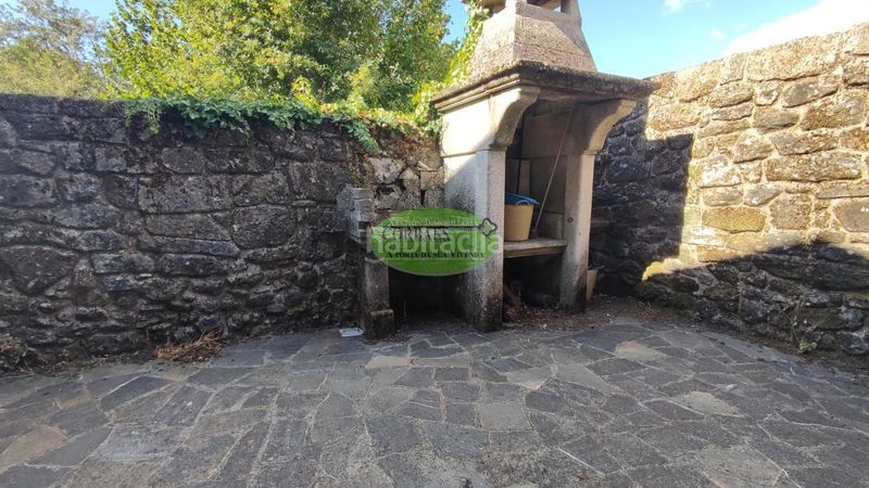 Foto b4b267e9-7206-4cbc-adba-a24a93286065. Maison dans Vilamarín