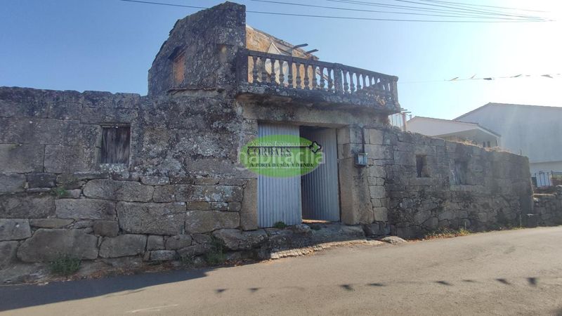 Foto 110d8248-1a5e-48f7-9909-25029ba47bc2. Casa en Amoeiro