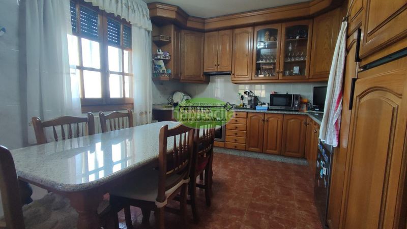 Foto 9eb97b8e-99a1-4a63-b65f-1df0c2725f47. Chalet en Verín