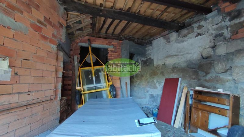 Foto cb841237-03cc-40f1-a8b5-760e1cd3bc9e. Casa en Barbadás