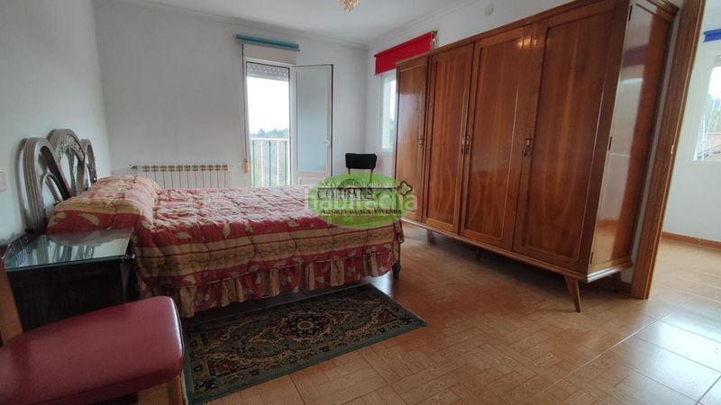 Foto 3ae07aaa-c9df-4690-947f-b5cb84578c7d. Casa amb calefacció aparcament a Parada de Sil