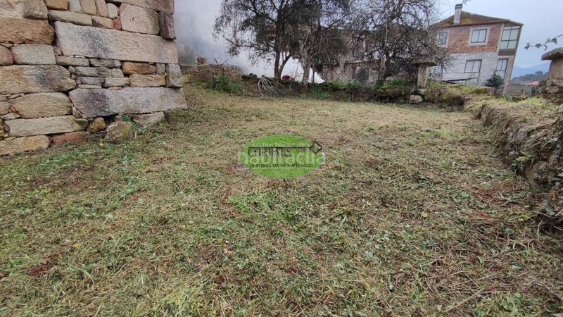 Foto 2a71993b-3320-40b2-9787-b9e50938429a. Casa en Castrelo de Miño