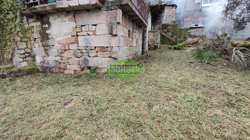 Foto 4498b16f-4d15-4e6a-980a-106f7df8a18c. Casa en Castrelo de Miño