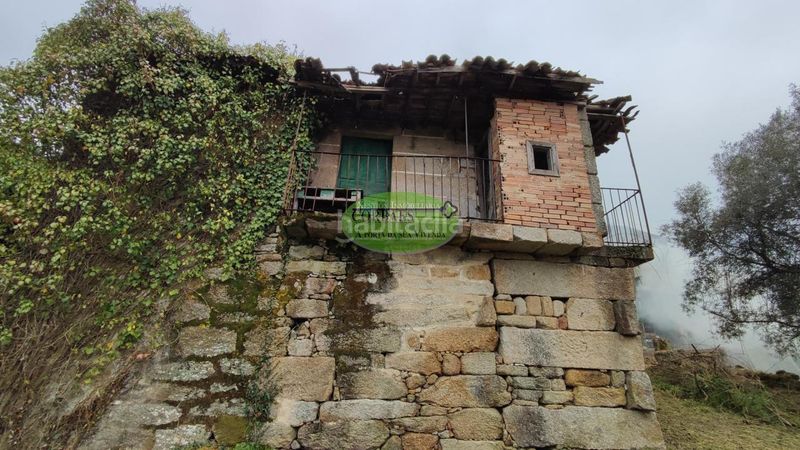 Foto 7bcf118f-ea87-46ae-8455-46a64bca4b0d. Casa en Castrelo de Miño