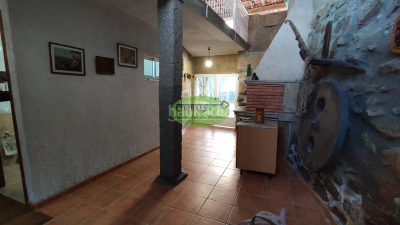 Foto c3526889-bccd-42f3-84e1-5431cd50cd15. Chalet en Paderne de Allariz