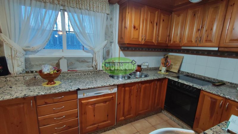 Foto d0171a21-b58f-4a2a-aa52-34e35db78e53. Chalet en Paderne de Allariz