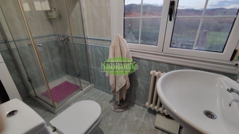 Foto eaf9556e-0d6c-4d4a-aedf-1c786bc7c787. Chalet en Paderne de Allariz