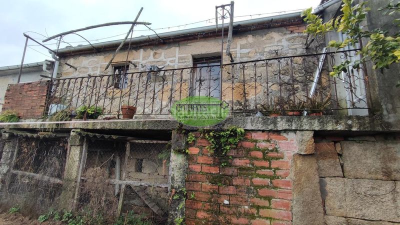 Foto 4631a848-d967-44ee-94a1-79f5c6d21080. Casa en Cartelle