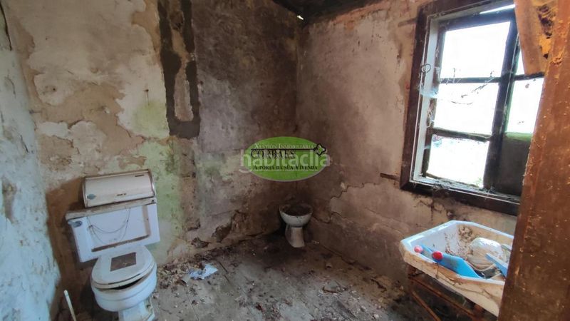Foto 244b3c75-9e65-41e9-b464-c375d7e8f817. Casa amb aparcament a Cartelle