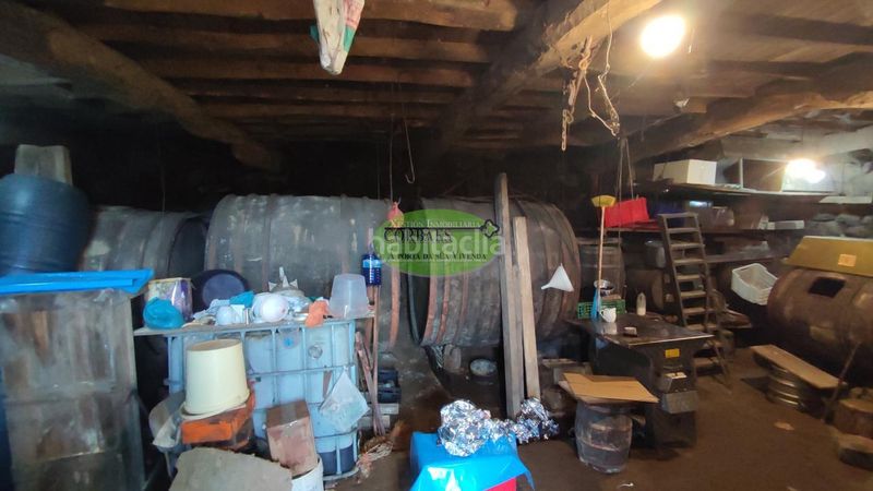 Foto 9c3f52f9-c575-4757-b83c-c45ff99b8268. Casa amb aparcament a Cartelle