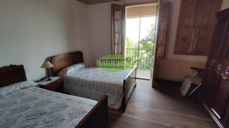 Foto d299d587-b127-4463-8d29-af9594bc0499. Casa amb calefacció a Allariz