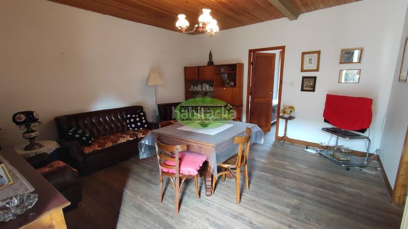 Foto d72c102e-bad4-4435-85a1-a284484ffa94. Casa amb calefacció a Allariz
