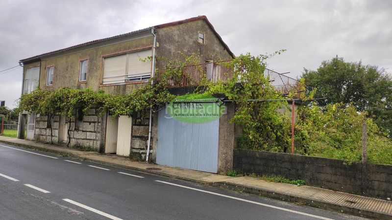 Foto 104c00b1-acca-4075-8212-493cb6579433. Casa amb aparcament a Nogueira de Ramuín