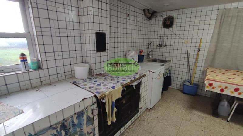 Foto 40f0f054-3280-4bd6-b6f6-888c3c4a08d4. Casa amb aparcament a Nogueira de Ramuín