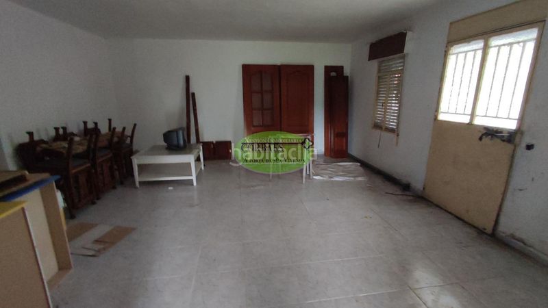 Foto 697936a1-f9a1-499f-a3cf-20c203653f7e. Casa amb aparcament a Nogueira de Ramuín