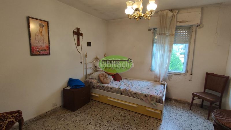 Foto ca1641b4-205e-4431-af07-66f1a48cb79b. Casa amb aparcament a Nogueira de Ramuín