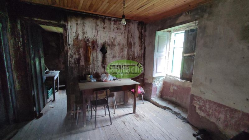 Foto 0e61ec58-ad6b-4678-8ce5-ac455e75bb72. Casa a Quintela de Leirado