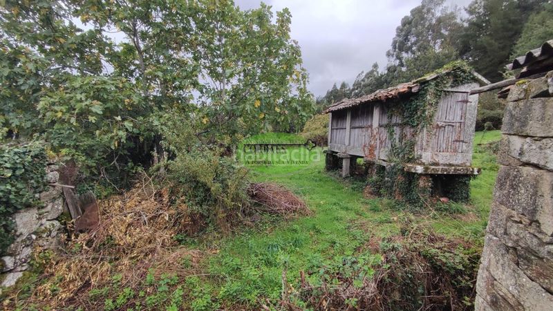 Foto 14e2edaf-b572-4551-a658-ace755c82c17. Casa a Quintela de Leirado