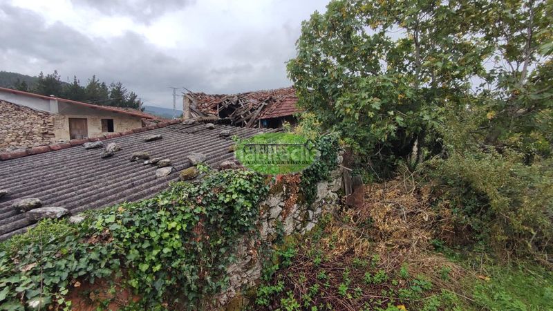 Foto c5b58d36-828e-4225-ada2-d6a163b42b88. Casa a Quintela de Leirado