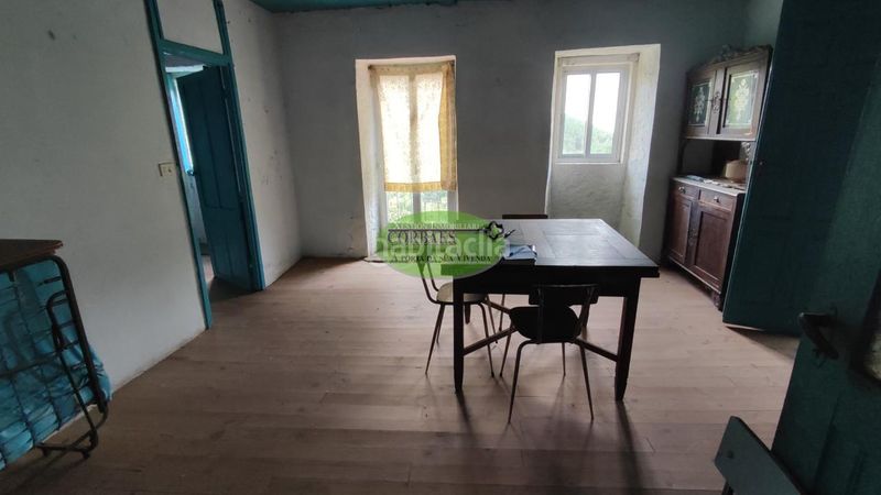 Foto 1ad53cbd-dd37-4220-aaf6-939d879b238f. Casa a Quintela de Leirado