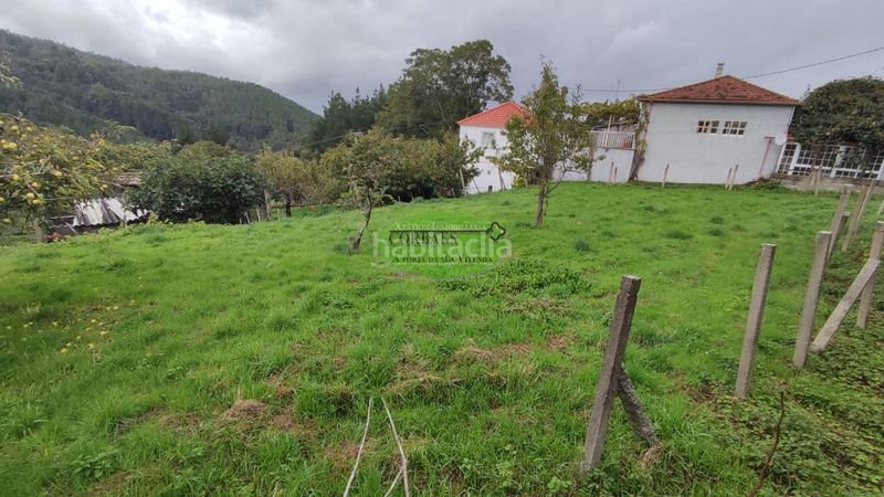 Foto f0bebbfd-43c2-4cc7-b8c0-61c6ba3c1f9d. Casa a Quintela de Leirado