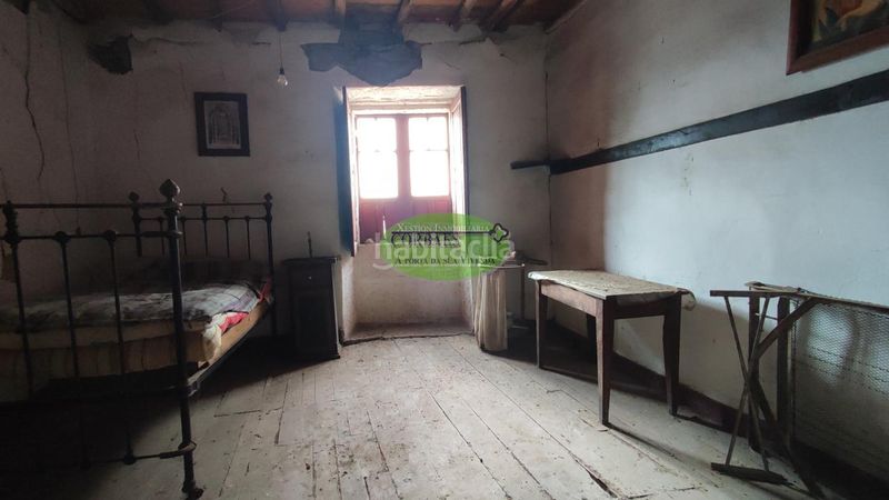 Foto efa81a8e-61b7-48dc-b3ae-760595ebef47. Casa amb aparcament a Verín