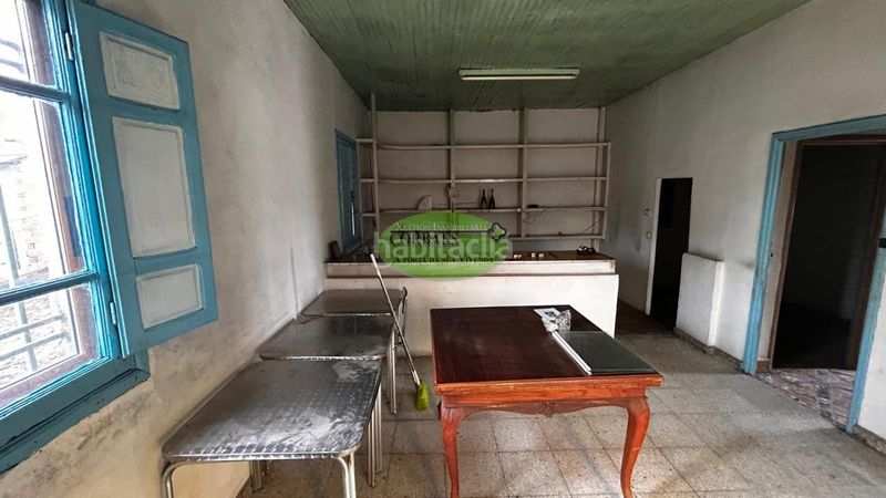 Foto 9dca1522-ae86-4854-acca-5fef1f1cef66. Casa amb aparcament a Taboadela