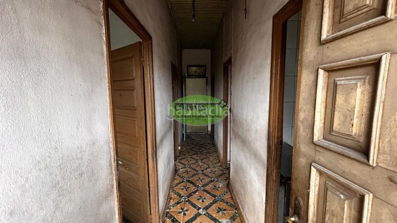 Foto b0ff4b89-af54-4a79-b652-f77a2e52325a. Maison avec parking dans Taboadela