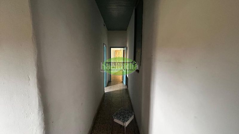 Foto d92bfe05-84b7-4772-9177-d45f826d325b. Maison avec parking dans Taboadela
